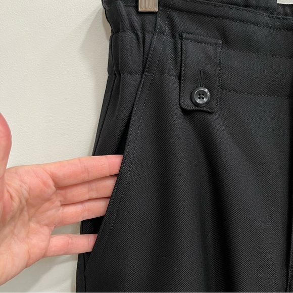 Banana Republic 100% Wool Black Cargo Pants Joggers High Waisted Cinched Ankles - Picture 5 of 12
